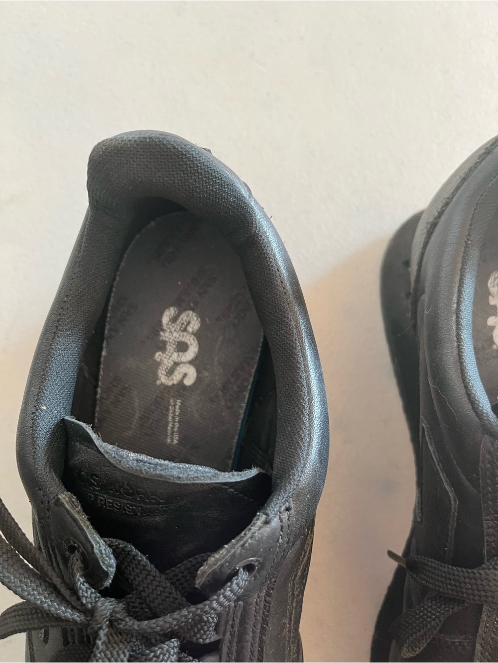 SAS Black Leather Lace-Up Sneakers - Picture 3 of 9
